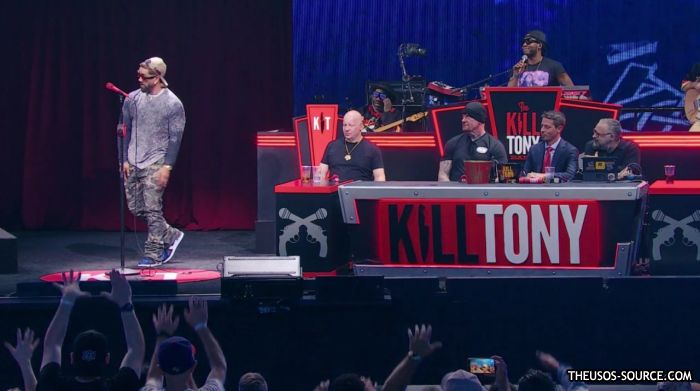 Kill_Tony_mp40061.jpg