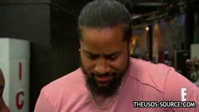 Naomi_shows_Jimmy_Uso_how_shes_going_to_give_the_SmackDown_Womens_Title_some_glow_Total_Divas_Preview_Clip_Nov_15_2017__WWE_mp4149.jpg