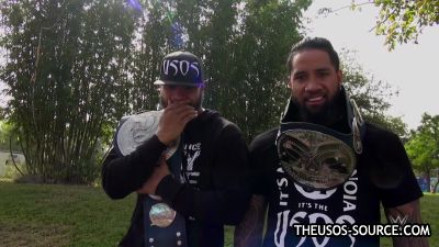 The_Usos_want_to_break_The_Shield_mp4099.jpg