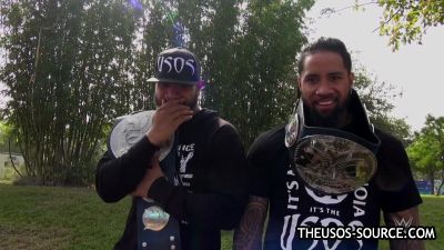 The_Usos_want_to_break_The_Shield_mp4100.jpg