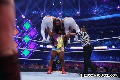 wwe-wrestlemania-34-the-new-day-vs-the-usos-c-vs-the-bludgeon-brothers-4-maxw-1280.jpg