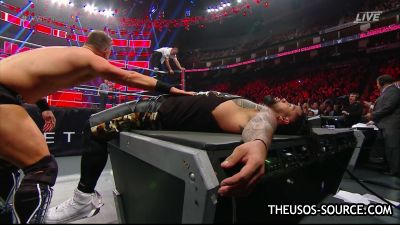 WWE_Elimination_Chamber_2019_PPV_720p_WEB_h264-HEEL_mp40842.jpg