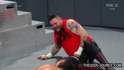 WWE_Friday_Night_SmackDown_2020_11_27_720p_HDTV_x264-NWCHD_mp44470.jpg
