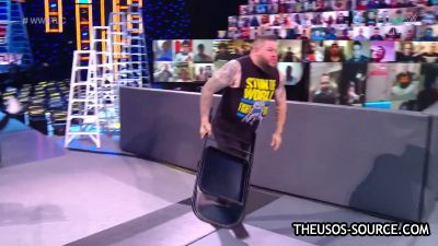 WWE_Friday_Night_SmackDown_2020_12_18_720p_HDTV_x264-NWCHD_mp41921.jpg