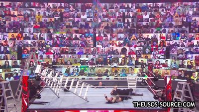 WWE_TLC_2020_PPV_720p_WEB_h264-HEEL_mp41986.jpg
