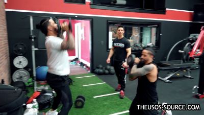 The_Usos___Athlean-X_PART_TWO___Ep_00_04_53_09_448.jpg
