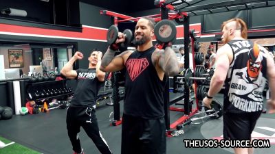 The_Usos___Athlean-X_PART_TWO___Ep_00_05_20_07_490.jpg