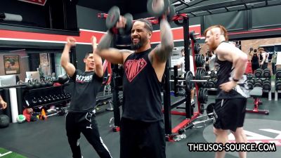 The_Usos___Athlean-X_PART_TWO___Ep_00_05_21_03_491.jpg