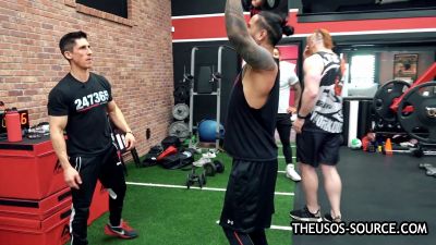 The_Usos___Athlean-X_PART_TWO___Ep_00_05_35_04_513.jpg