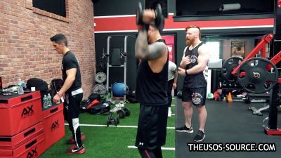 The_Usos___Athlean-X_PART_TWO___Ep_00_05_37_03_516.jpg