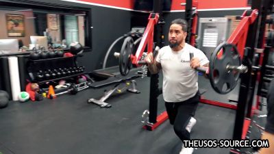 The_Usos___Athlean-X_PART_TWO___Ep_00_08_43_01_807.jpg