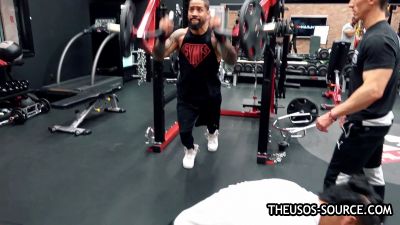 The_Usos___Athlean-X_PART_TWO___Ep_00_08_59_00_832.jpg