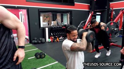 The_Usos___Athlean-X_PART_TWO___Ep_00_09_09_08_849.jpg