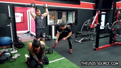 The_Usos___Athlean-X_PART_TWO___Ep_00_09_20_01_865.jpg