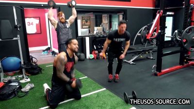 The_Usos___Athlean-X_PART_TWO___Ep_00_09_23_09_871.jpg