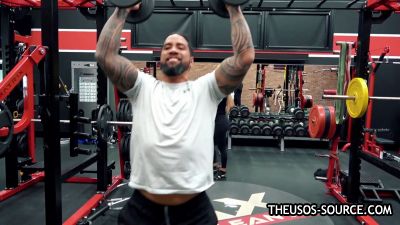 The_Usos___Athlean-X_PART_TWO___Ep_00_09_56_04_922.jpg
