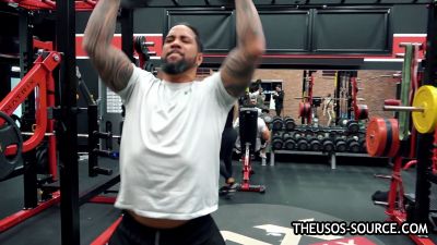 The_Usos___Athlean-X_PART_TWO___Ep_00_09_57_01_923.jpg
