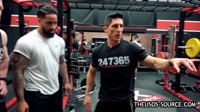 The_Usos___Athlean-X_PART_TWO___Ep_00_10_28_03_972.jpg