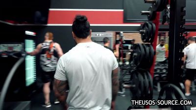The_Usos___Athlean-X_PART_TWO___Ep_00_10_52_06_1010.jpg