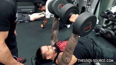 The_Usos___Athlean-X_PART_TWO___Ep_00_15_45_06_1469.jpg