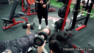 The_Usos___Athlean-X_PART_TWO___Ep_00_17_11_07_1604.jpg