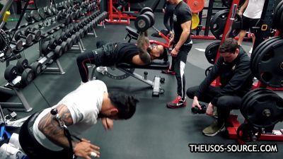 The_Usos___Athlean-X_PART_TWO___Ep_00_18_04_01_1686.jpg