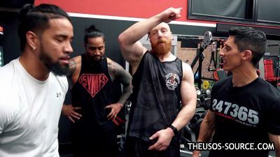 The_Usos___Athlean-X_PART_TWO___Ep_00_20_09_08_1883.jpg