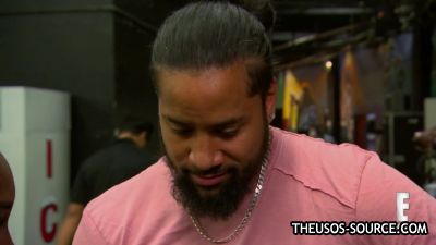 Naomi_shows_Jimmy_Uso_how_shes_going_to_give_the_SmackDown_Womens_Title_some_glow_Total_Divas_Preview_Clip_Nov_15_2017__WWE_mp4145.jpg