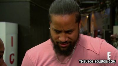 Naomi_shows_Jimmy_Uso_how_shes_going_to_give_the_SmackDown_Womens_Title_some_glow_Total_Divas_Preview_Clip_Nov_15_2017__WWE_mp4150.jpg