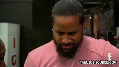 Naomi_shows_Jimmy_Uso_how_shes_going_to_give_the_SmackDown_Womens_Title_some_glow_Total_Divas_Preview_Clip_Nov_15_2017__WWE_mp4151.jpg