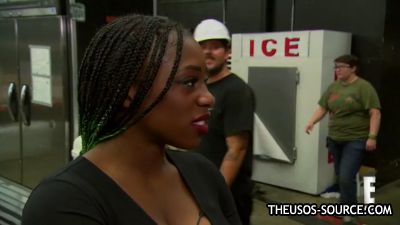 Naomi_shows_Jimmy_Uso_how_shes_going_to_give_the_SmackDown_Womens_Title_some_glow_Total_Divas_Preview_Clip_Nov_15_2017__WWE_mp4175.jpg