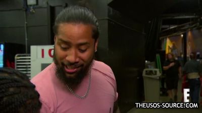 Naomi_shows_Jimmy_Uso_how_shes_going_to_give_the_SmackDown_Womens_Title_some_glow_Total_Divas_Preview_Clip_Nov_15_2017__WWE_mp4214.jpg