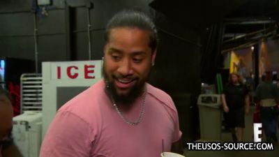 Naomi_shows_Jimmy_Uso_how_shes_going_to_give_the_SmackDown_Womens_Title_some_glow_Total_Divas_Preview_Clip_Nov_15_2017__WWE_mp4215.jpg