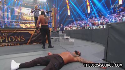 WWE_Clash_2020_mp41203.jpg
