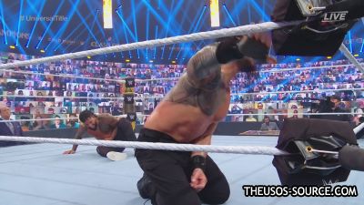 WWE_Clash_2020_mp41469.jpg
