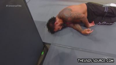 WWE_Clash_2020_mp41532.jpg
