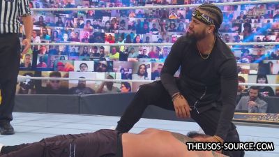 WWE_Clash_2020_mp42329.jpg