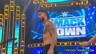 WWE_Friday_Night_Smackdown_2020-12-04_720p_AVCHD-SC-SDH_mp41212.jpg