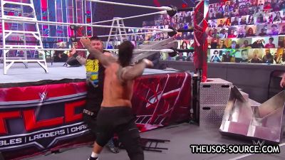 WWE_TLC_2020_PPV_720p_WEB_h264-HEEL_mp42153.jpg