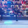 WWE_Friday_Night_Smackdown_2020-12-04_720p_AVCHD-SC-SDH_mp40153.jpg