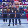 WWE_Friday_Night_Smackdown_2020-12-04_720p_AVCHD-SC-SDH_mp40163.jpg